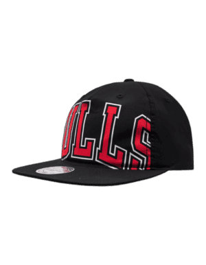 Gorra Snapback Mitchell & Ness NBA Chicago Bulls Negro Rojo
